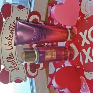 Victoria's Secret Strawberries & Champagne Mist And Lotion Set
